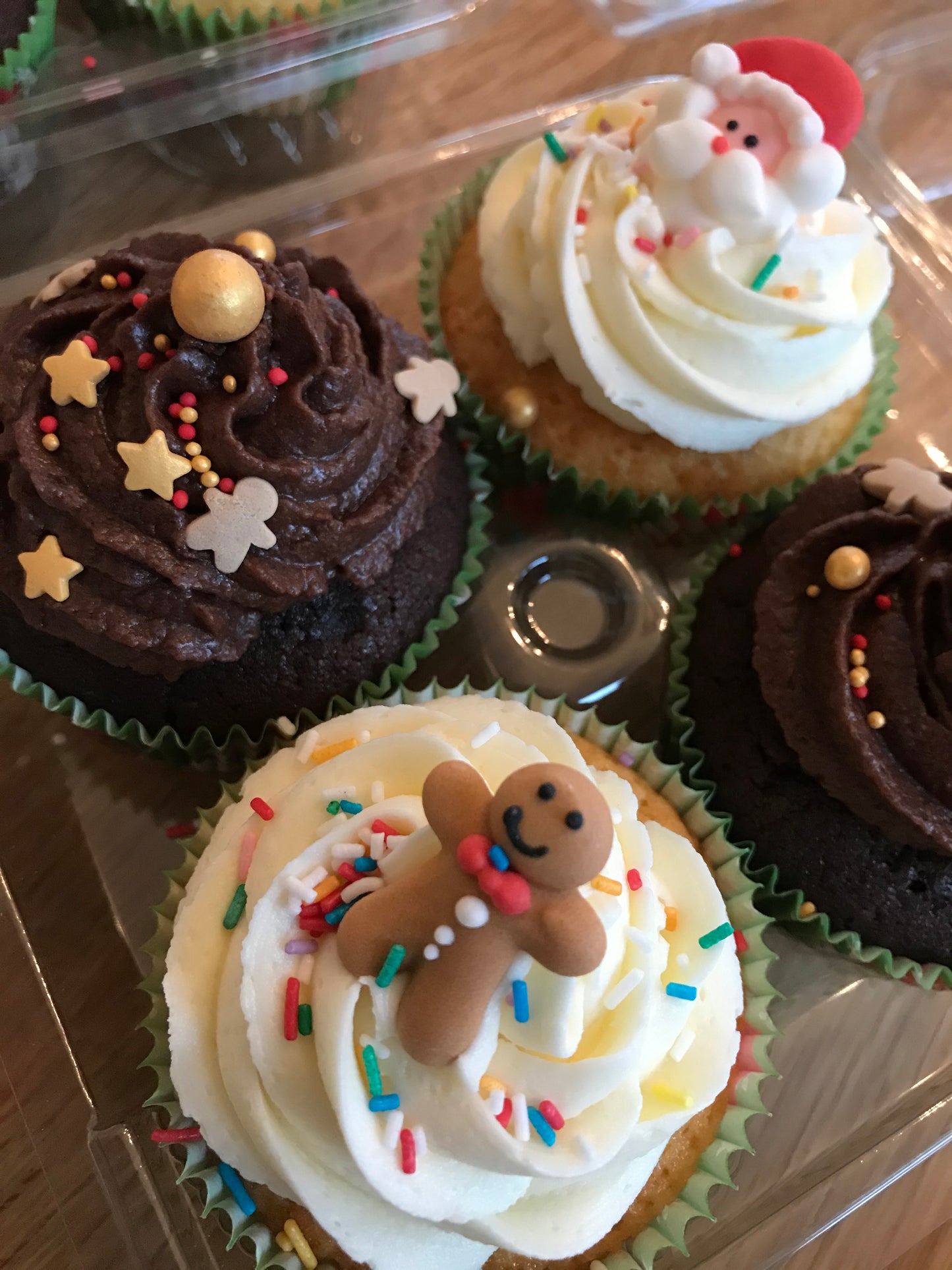 6th Dec - Kinder Xmas Cupcake dekorieren Binningen (15:00-16:15)